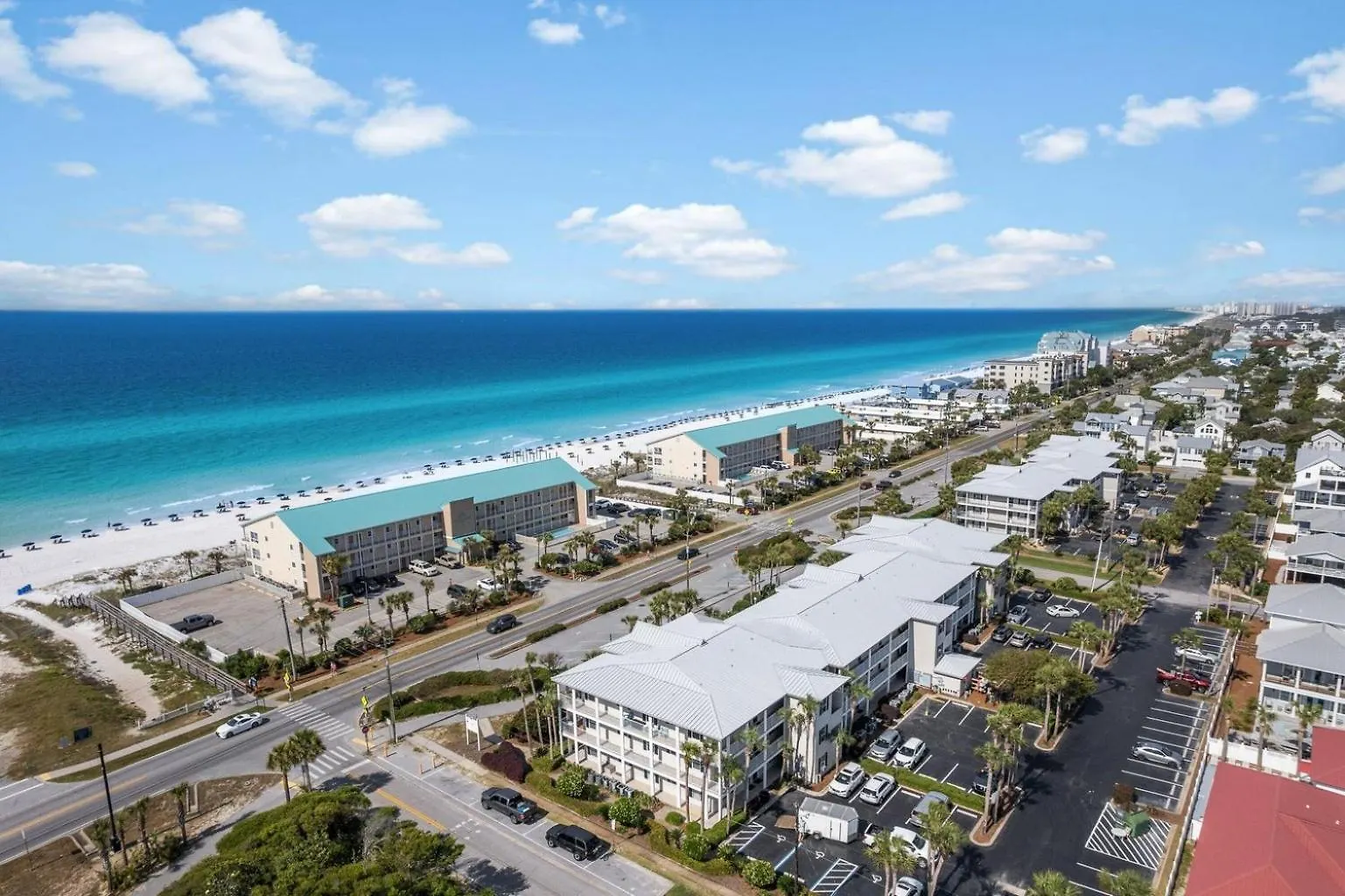Grand Caribbean East, Beach View, Nearby Beach Access 德斯廷 美国